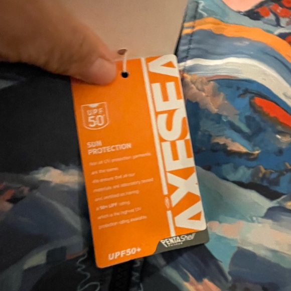 Axesea  Women’s Rashguard Long Sleeve Swimsuit - Picture 11 of 15